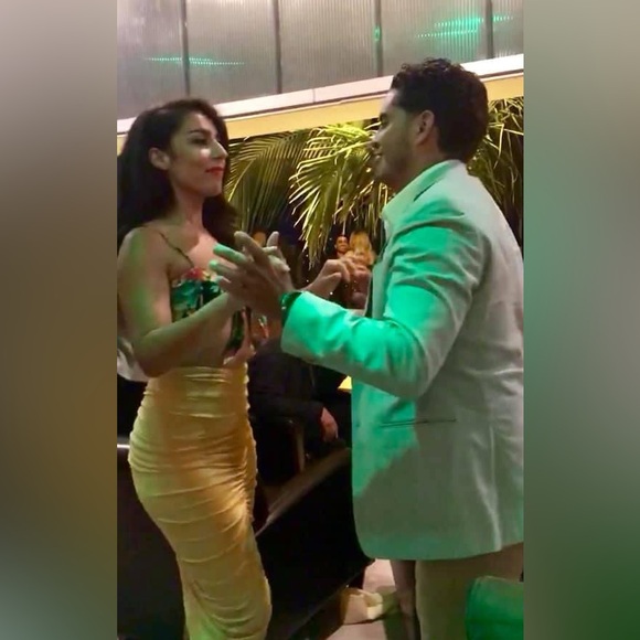 Norma Kamali Shirred Midi Skirt Sz S - Picture 4 of 4